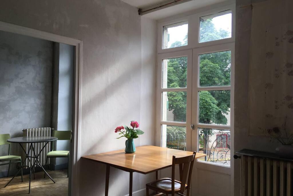 Appartement De 75 M2 Dans Maison Familiale Saint-Antonin-Noble-Val Екстериор снимка