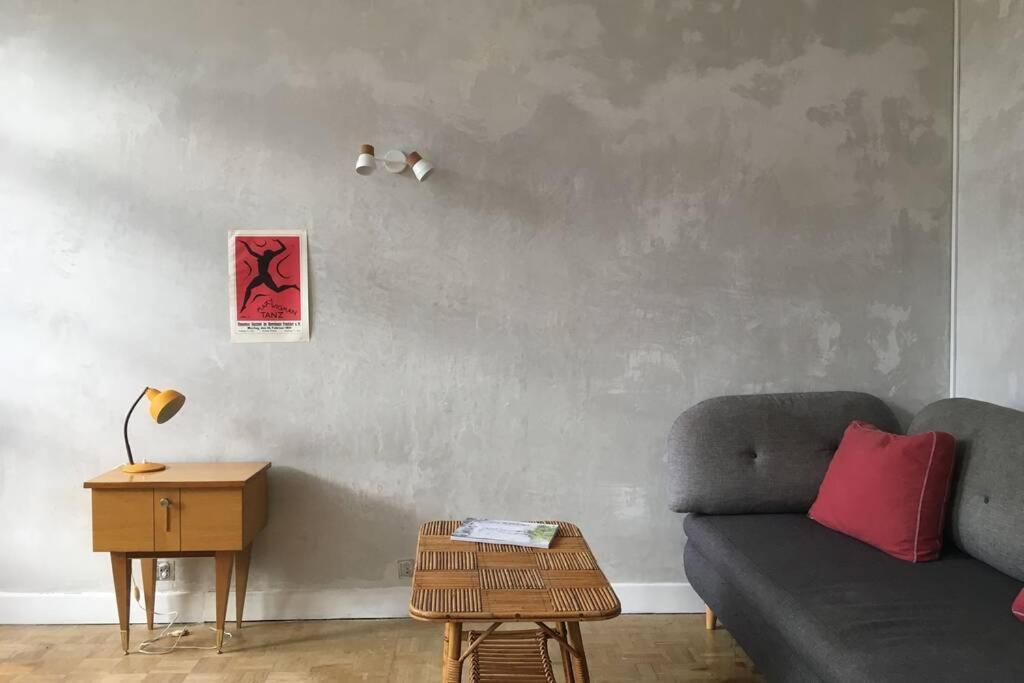 Appartement De 75 M2 Dans Maison Familiale Saint-Antonin-Noble-Val Екстериор снимка